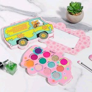 Scooby Doo Eyeshadow Palette